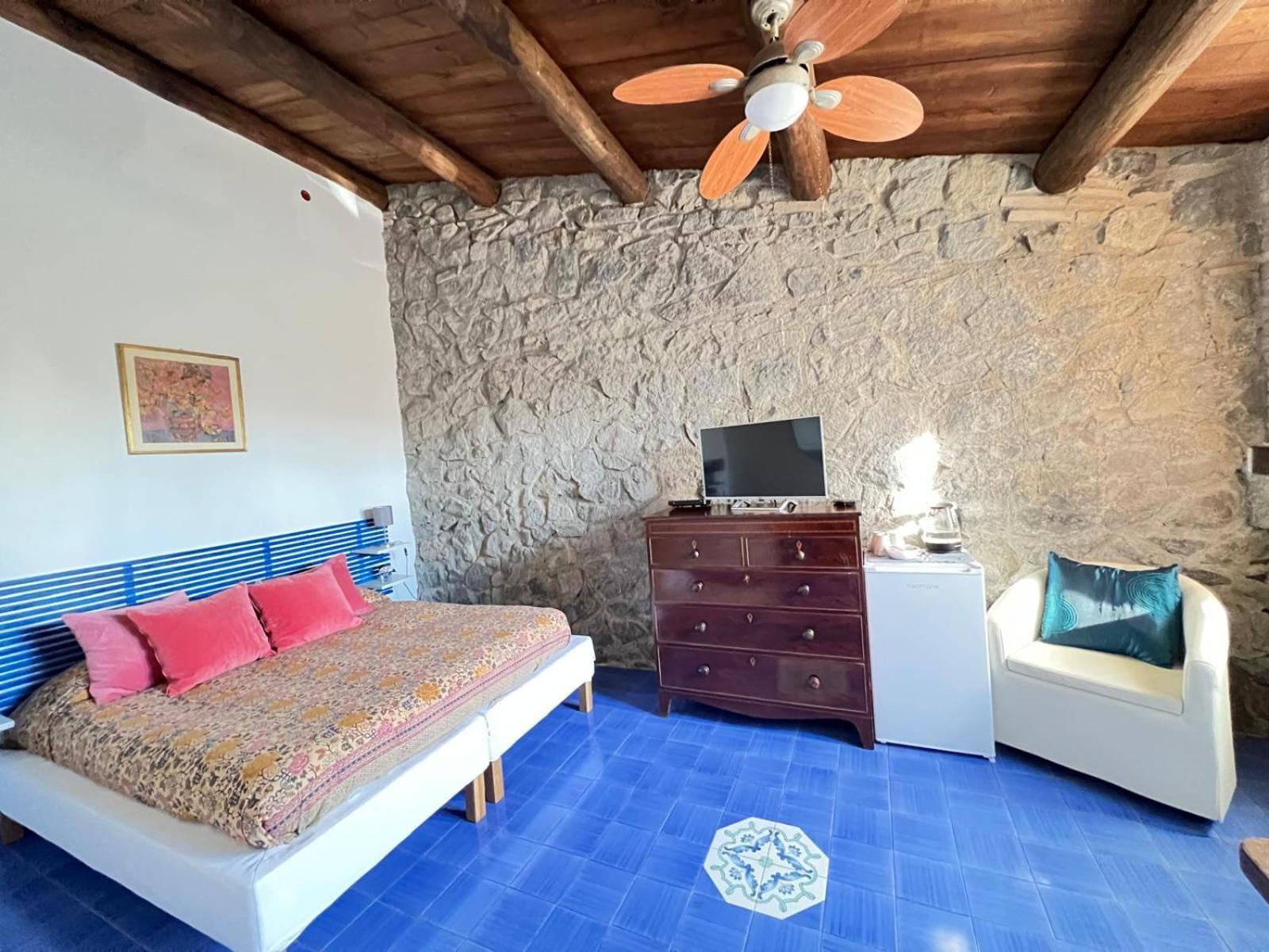 Collina Blu Bed & Breakfast Bolsena Exterior photo